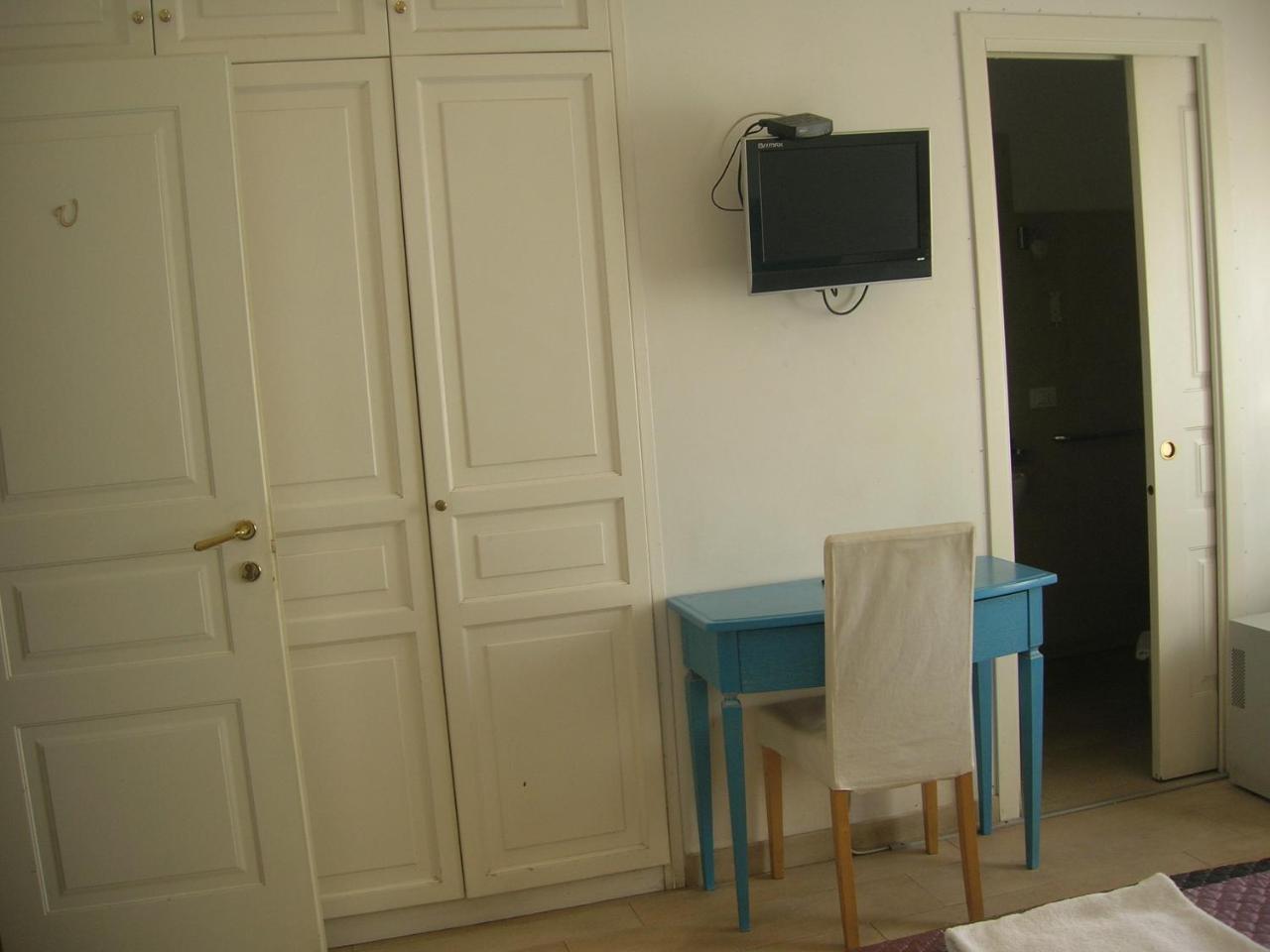 روما Light Inn Affittacamere المظهر الخارجي الصورة